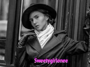 Sweetygirlonee