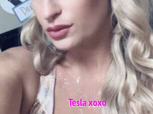 Tesla_xoxo