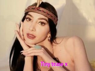 Tiny_tease_x