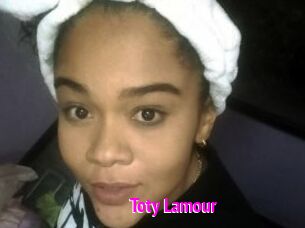 Toty_Lamour