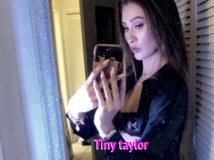tiny_taylor Porn Loverz