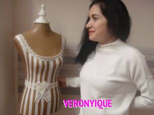 VERONYIQUE Porn Loverz