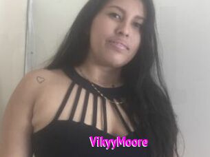 VikyyMoore