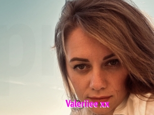 Valeriiee_xx