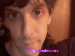 Xxemoboyloverxx