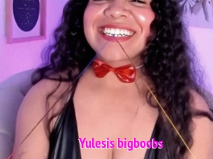 Yulesis_bigboobs